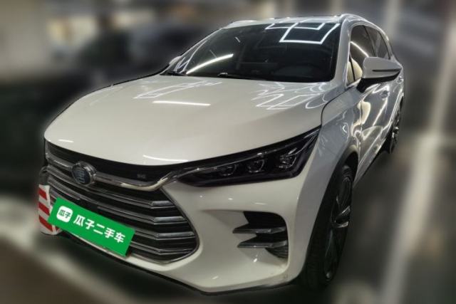 Ojetý BYD Tang New Energy 2018 DM 2.0T All-Wheel Drive Smart Connect Elite 7-Seater China V Emission Standard