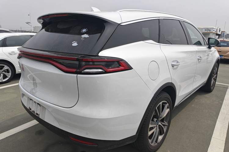 Used BYD Tang New Energy 2018 DM 2.0T All-Wheel Drive Smart Connectivity Luxury Model 7 Seats China V Emission Standard Rear Right 45 Deg