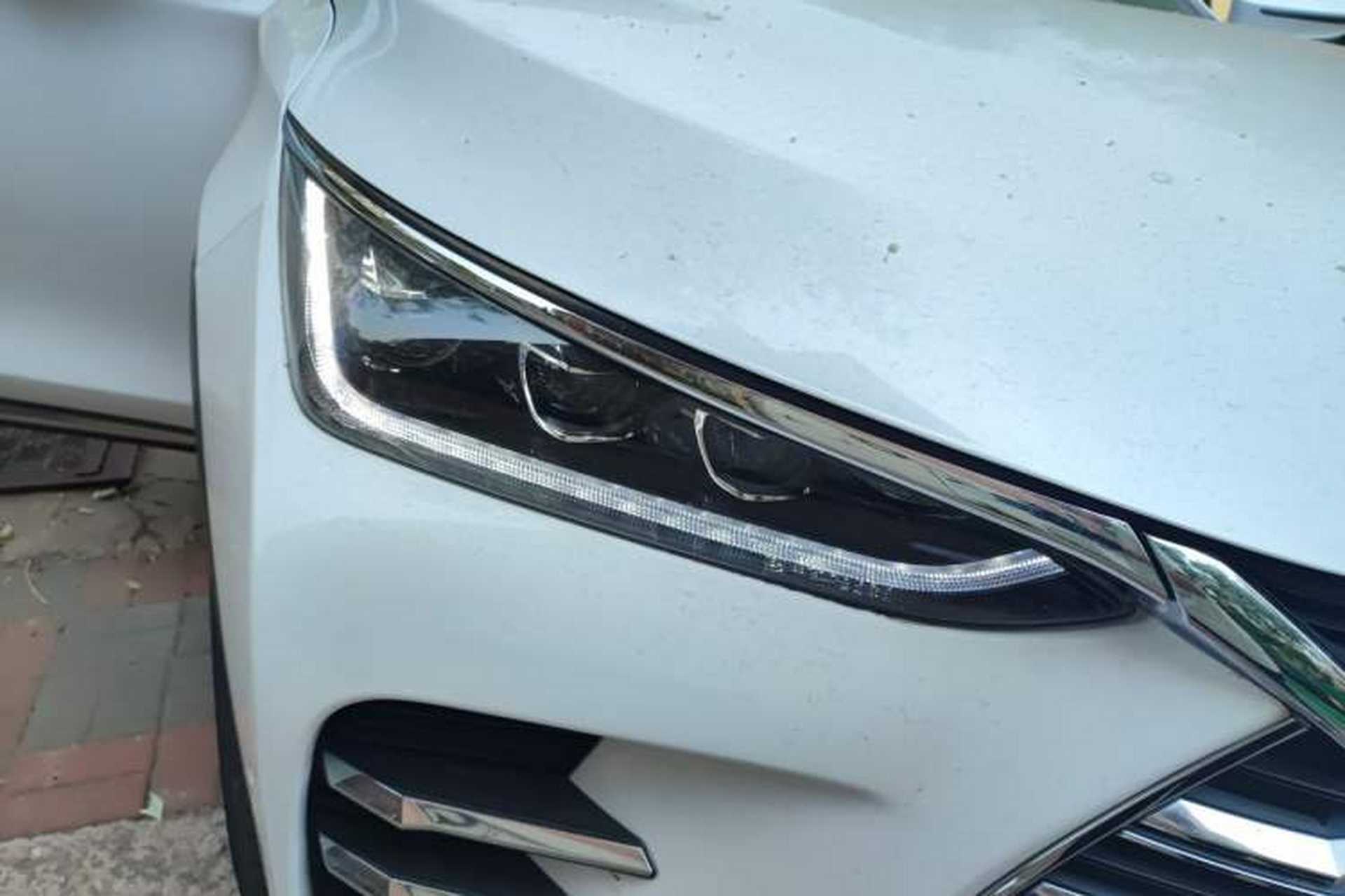 Used BYD Tang New Energy 2018 DM 2.0T All-Wheel Drive Smart Connectivity Luxury Model 7 Seats China V Emission Standard Right Front Headlight