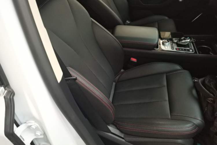 Used BYD Tang New Energy 2018 DM 2.0T All-Wheel Drive Smart Connect Advanced Model 7 Seats China V Emission Standard Right Front Seat