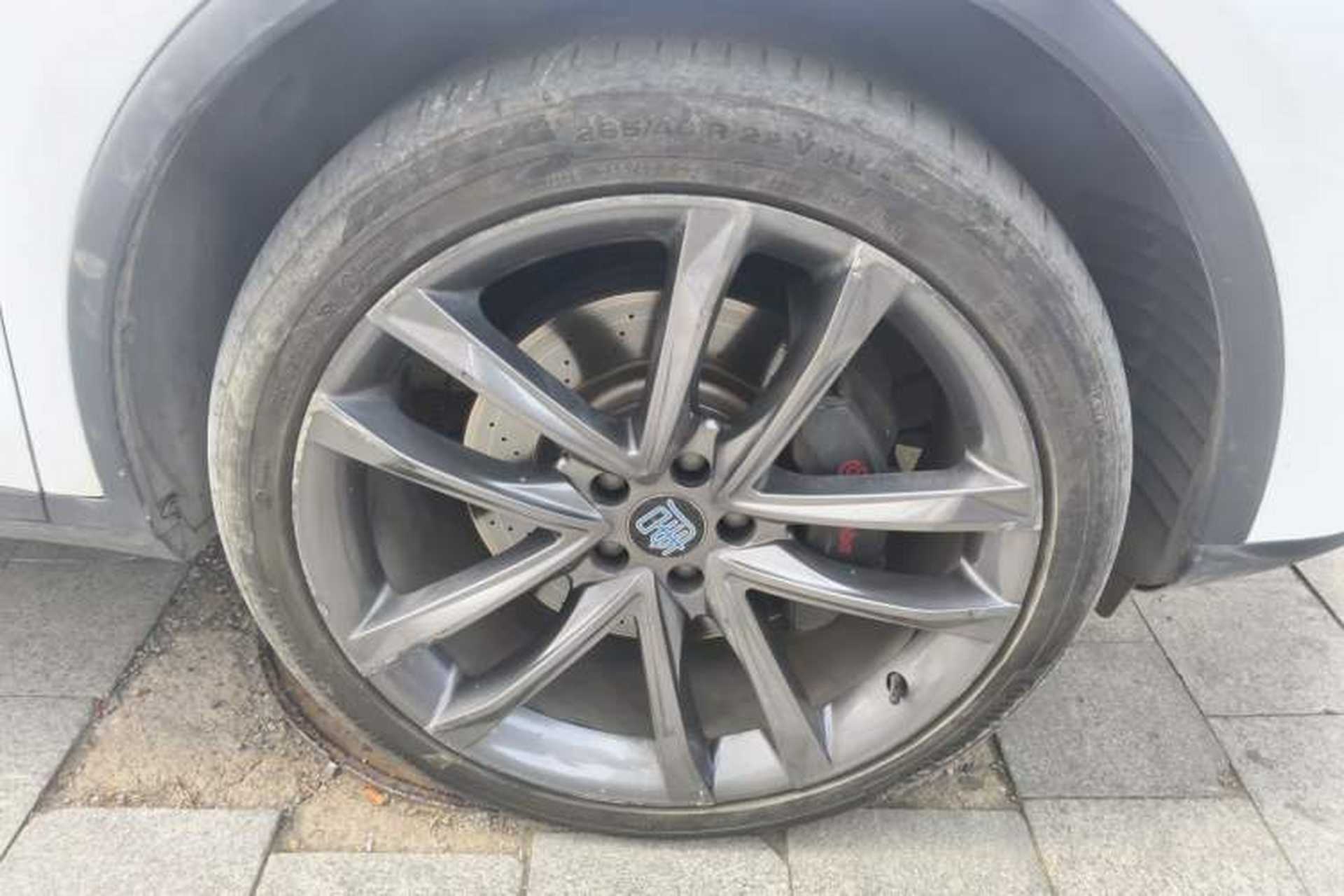 Used BYD Tang New Energy 2018 DM 2.0T All-Wheel Drive Smart Connectivity Luxury Model 7 Seats China V Emission Standard Right Front Wheel Hub