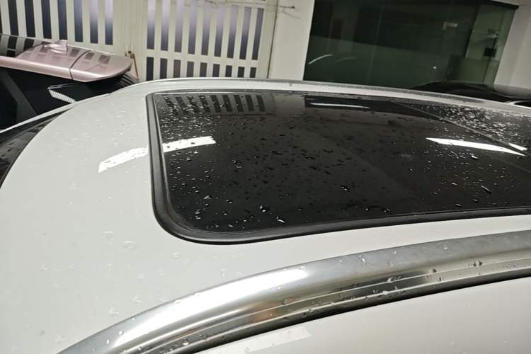 Used BYD Tang New Energy 2018 DM 2.0T All-Wheel Drive Smart Connect Elite 7-Seater China V Emission Standard Roof