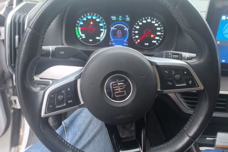 Used BYD Tang New Energy 2018 DM 2.0T All-Wheel Drive Smart Connect Advanced Model 7 Seats China V Emission Standard Steering Wheel