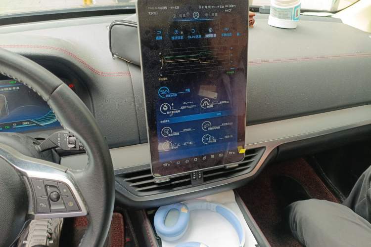 Used BYD Tang New Energy 2019 DM 2.0T All-Wheel Drive Connected Leading Model 7 Seats China VI Standard Audio And AC Panel