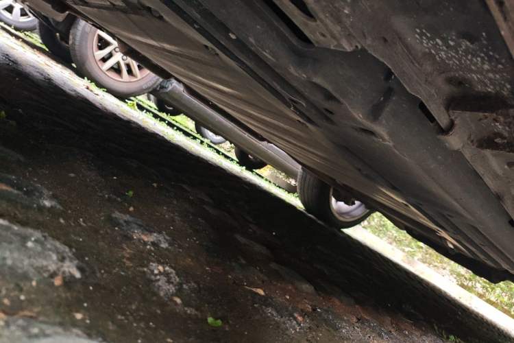 Used BYD Tang New Energy 2019 DM 2.0T All-Wheel Drive Connected Leading Model 7 Seats China VI Standard Chassis Front Left
