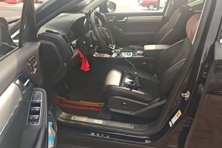 Used BYD Tang New Energy 2019 EV600D Four-Wheel Drive Smart Connectivity Leading Model Driver Seat