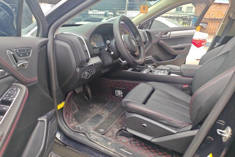Used BYD Tang New Energy 2019 DM 2.0T All-Wheel Drive Connected Leading Model 7 Seats China VI Standard Driver Seat