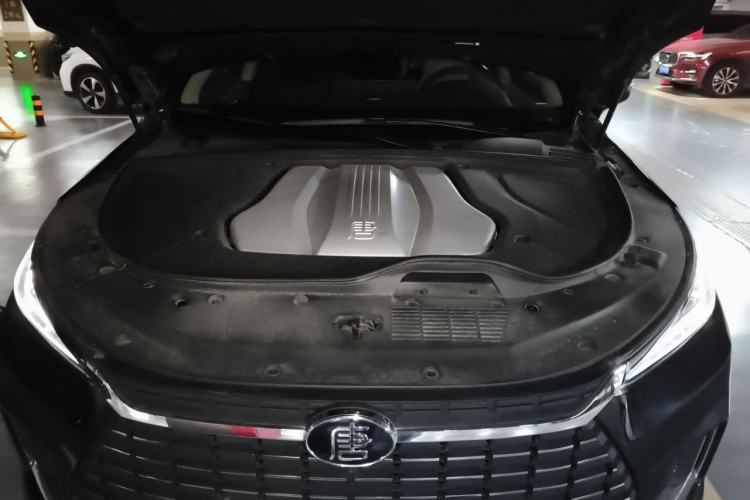 Used BYD Tang New Energy 2019 EV600D Four-Wheel Drive Smart Connect Genesis Edition Engine Bay