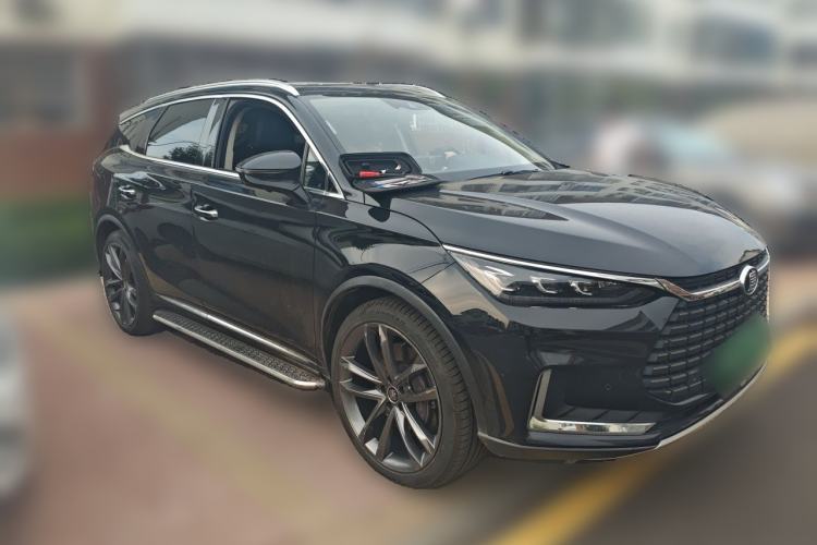 Used BYD Tang New Energy 2019 EV600D Four-Wheel Drive Smart Connectivity Leading Model Front Right 45 Deg