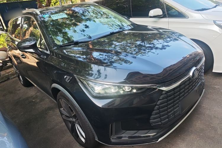 Used BYD Tang New Energy 2019 EV600D Four-Wheel Drive Smart Connect Genesis Edition Front Right 45 Deg