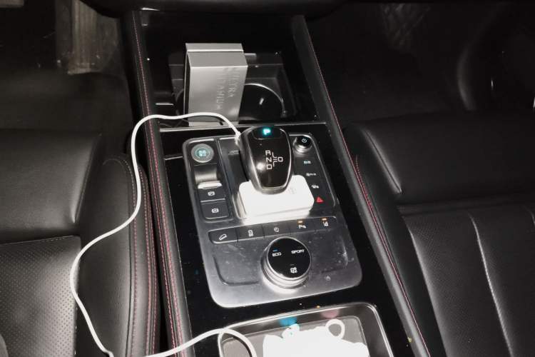Used BYD Tang New Energy 2019 EV600D Four-Wheel Drive Smart Connect Genesis Edition Gear Lever