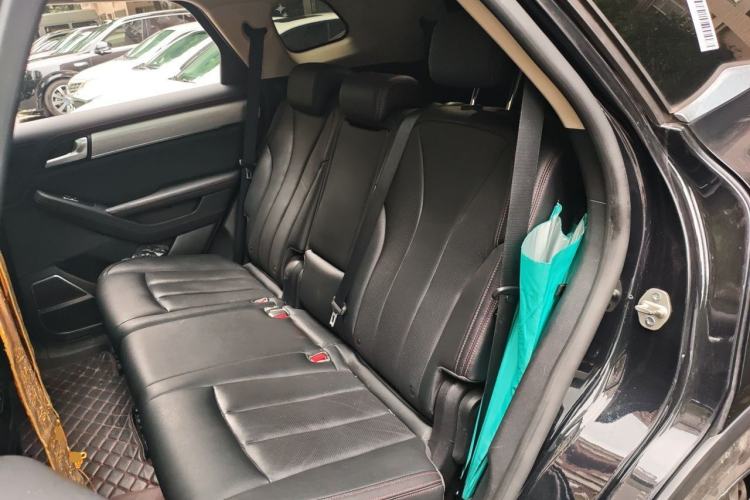 Used BYD Tang New Energy 2019 DM 2.0T All-Wheel Drive Connected Leading Model 7 Seats China VI Standard Left Rear Seat