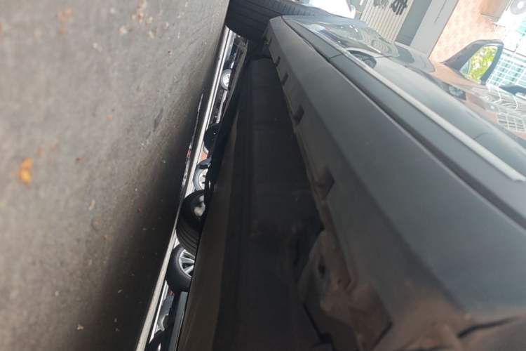 Used BYD Tang New Energy 2019 EV600D Four-Wheel Drive Smart Connect Genesis Edition Left Side Sill