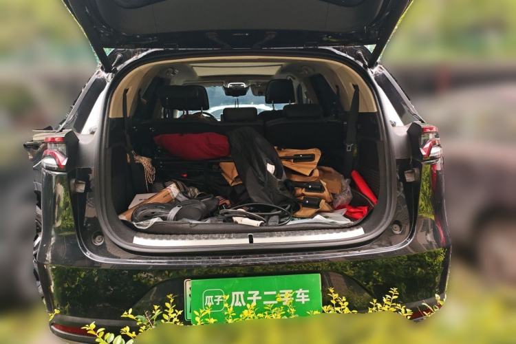 Used BYD Tang New Energy 2019 DM 2.0T All-Wheel Drive Connected Leading Model 7 Seats China VI Standard Trunk