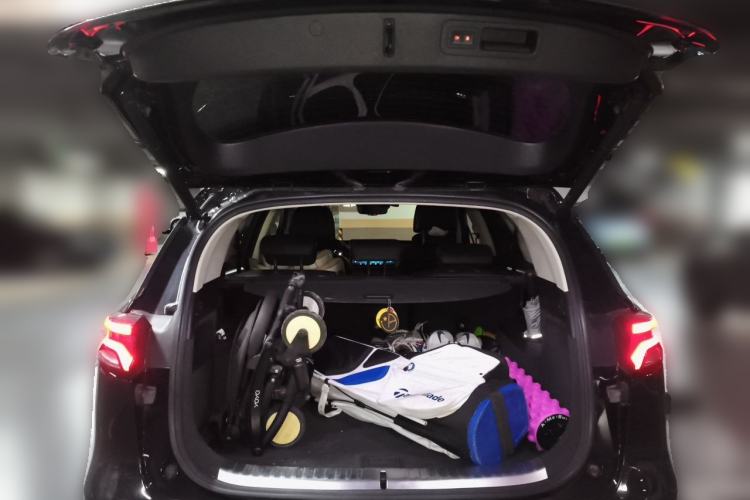 Used BYD Tang New Energy 2019 EV600D Four-Wheel Drive Smart Connect Genesis Edition Trunk
