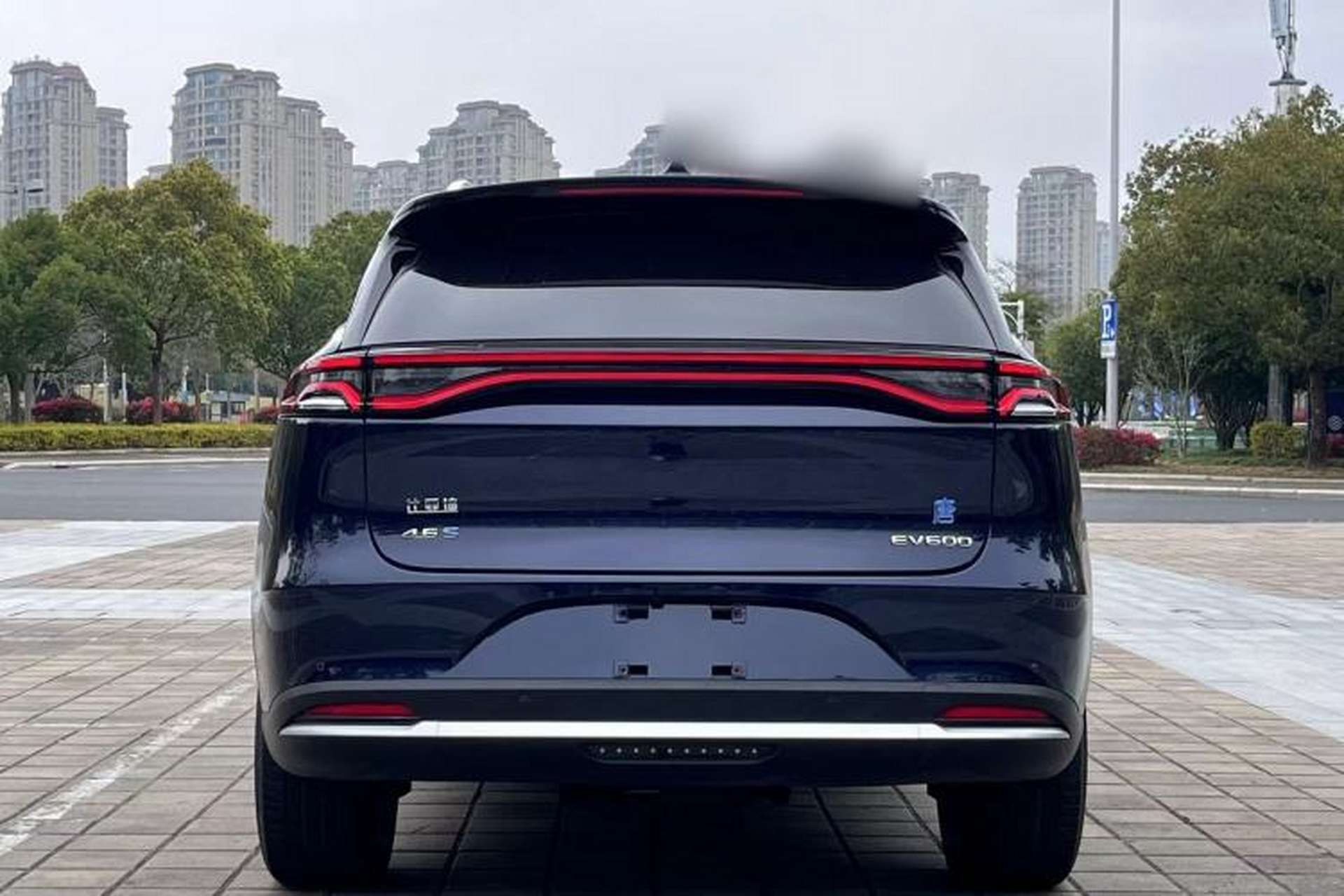 Used BYD Tang New Energy 2019 EV600D Four-Wheel Drive Smart Connectivity Leading Model Exterior 6