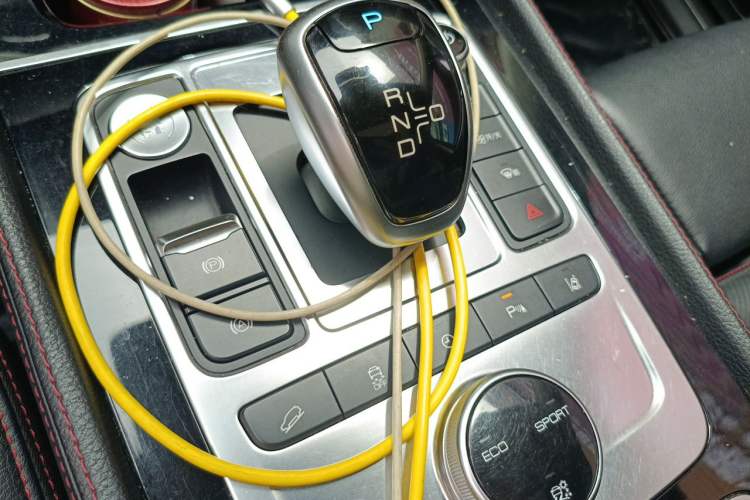 Used BYD Tang New Energy 2019 EV600D Four-Wheel Drive Smart Connect Genesis Edition Gear Lever