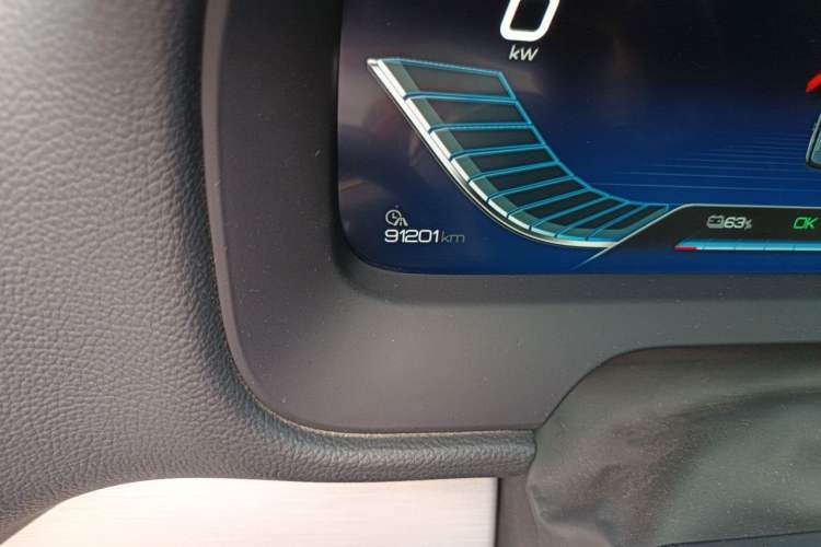 Used BYD Tang New Energy 2019 EV600D Four-Wheel Drive Smart Connectivity Leading Model Odometer Close Up