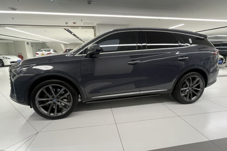 Used BYD Tang New Energy 2019 DM 2.0T All-Wheel Drive Smart Connect & Enjoyment Model 6 Seats China VI Standard Exterior 3