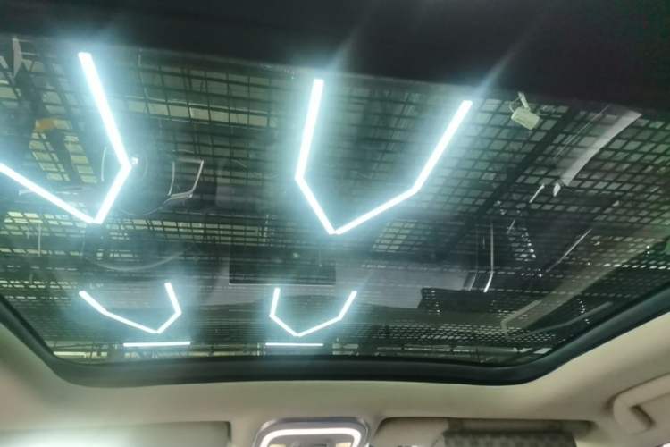 Used BYD Tang New Energy 2019 EV600 Two-Wheel Drive Smart Connectivity Deluxe Model Headliner