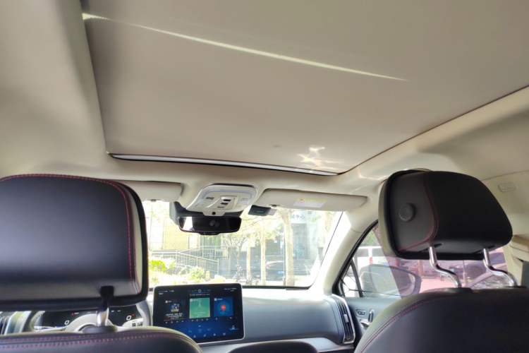 Used BYD Tang New Energy 2019 EV600D Four-Wheel Drive Smart Connect Genesis Edition Headliner