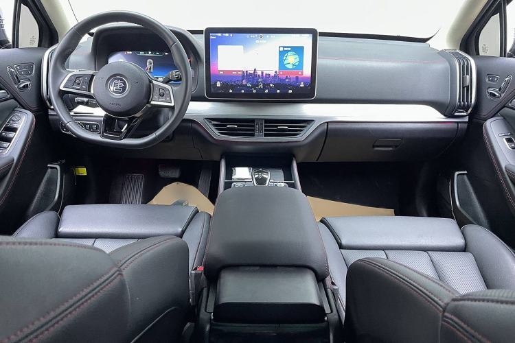 Used BYD Tang New Energy 2019 DM 2.0T All-Wheel Drive Connected Innovation Model 5 Seats China VI Standard Interior 1