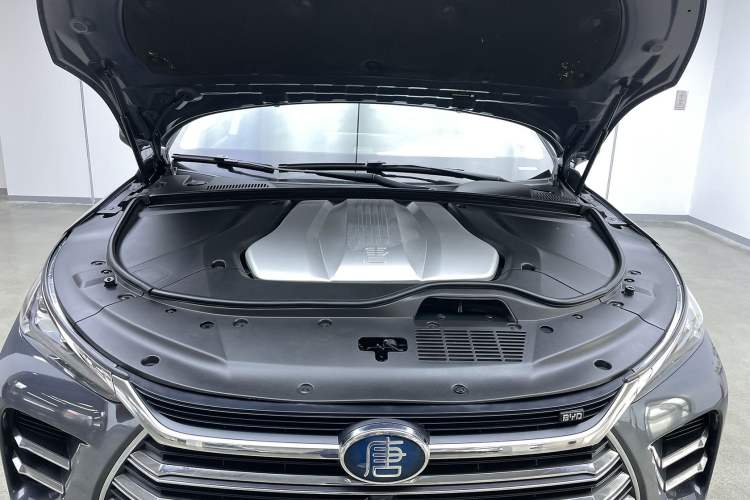 Used BYD Tang New Energy 2019 DM 2.0T All-Wheel Drive Connected Innovation Model 5 Seats China VI Standard Interior 10
