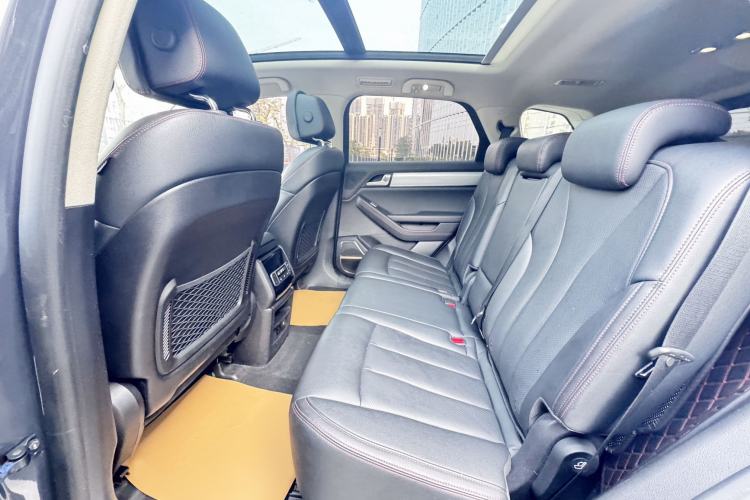 Used BYD Tang New Energy 2019 DM 2.0T All-Wheel Drive Connected Leading Model 7 Seats China VI Standard Interior 3