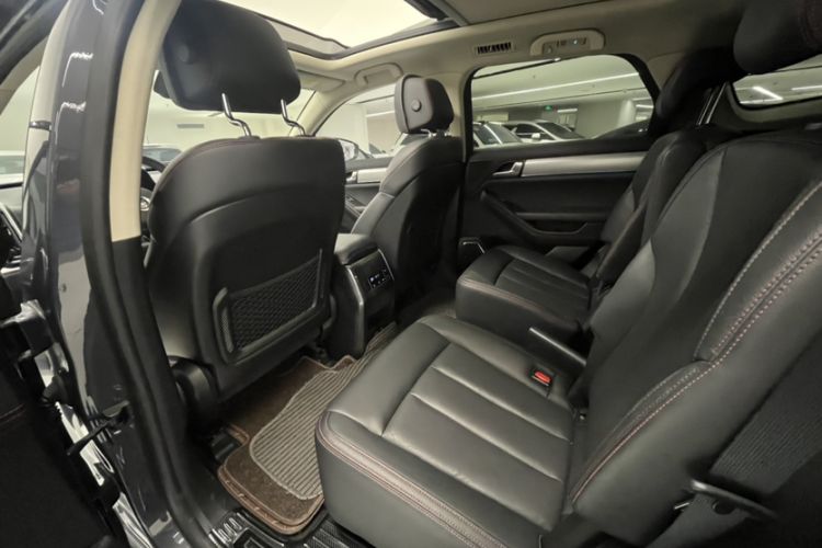 Used BYD Tang New Energy 2019 DM 2.0T All-Wheel Drive Smart Connect & Enjoyment Model 6 Seats China VI Standard Interior 5