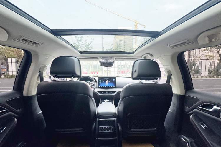Used BYD Tang New Energy 2019 DM 2.0T All-Wheel Drive Connected Leading Model 7 Seats China VI Standard Interior 5