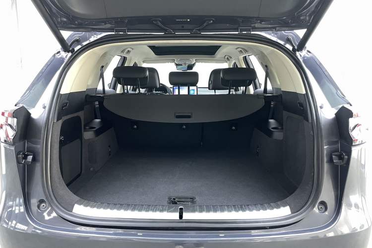 Used BYD Tang New Energy 2019 DM 2.0T All-Wheel Drive Connected Innovation Model 5 Seats China VI Standard Interior 9