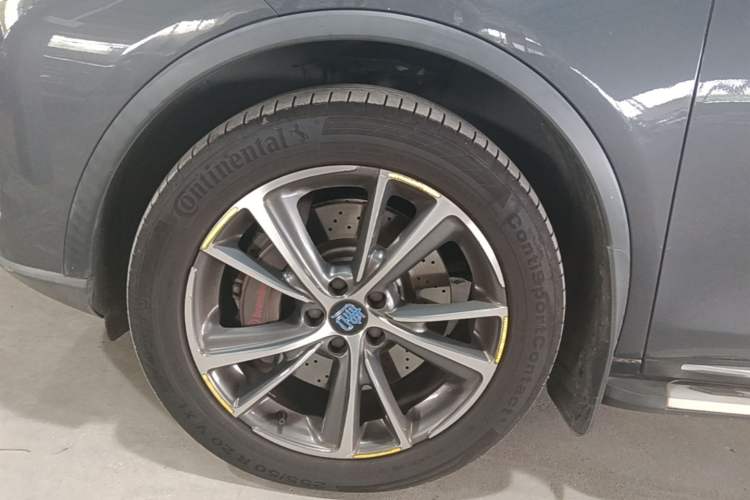 Used BYD Tang New Energy 2019 DM 2.0T All-Wheel Drive Smart Connect & Enjoyment Model 6 Seats China VI Standard Left Front Wheel Hub