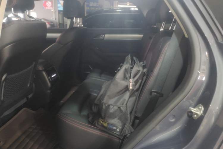 Used BYD Tang New Energy 2019 DM 2.0T All-Wheel Drive Connected Leading Model 7 Seats China VI Standard Left Rear Seat