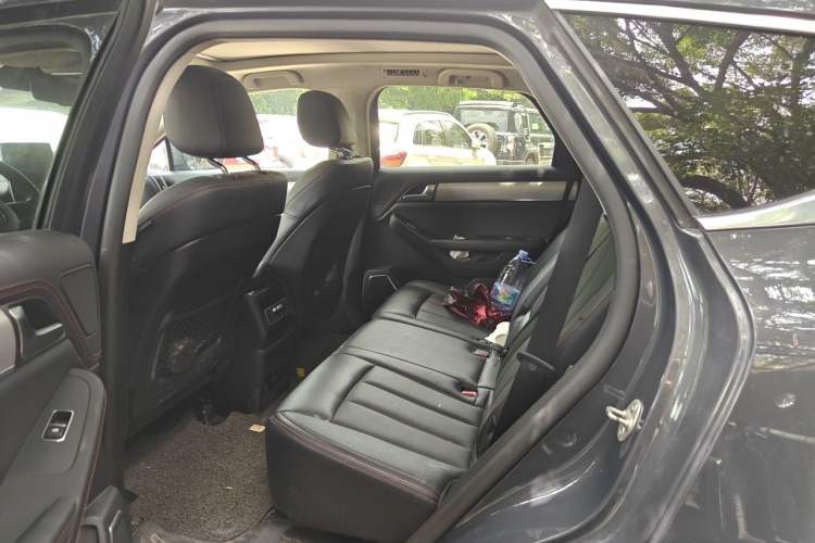Used BYD Tang New Energy 2019 DM 2.0T All-Wheel Drive Smart Connectivity Enjoyment Model 7 Seats China VI Standard Left Rear Seat