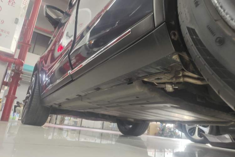 Used BYD Tang New Energy 2019 DM 2.0T All-Wheel Drive Connected Leading Model 7 Seats China VI Standard Left Side Sill