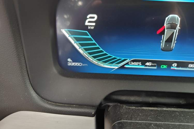 Used BYD Tang New Energy 2019 DM 2.0T All-Wheel Drive Smart Connectivity Enjoyment Model 7 Seats China VI Standard Odometer Close Up