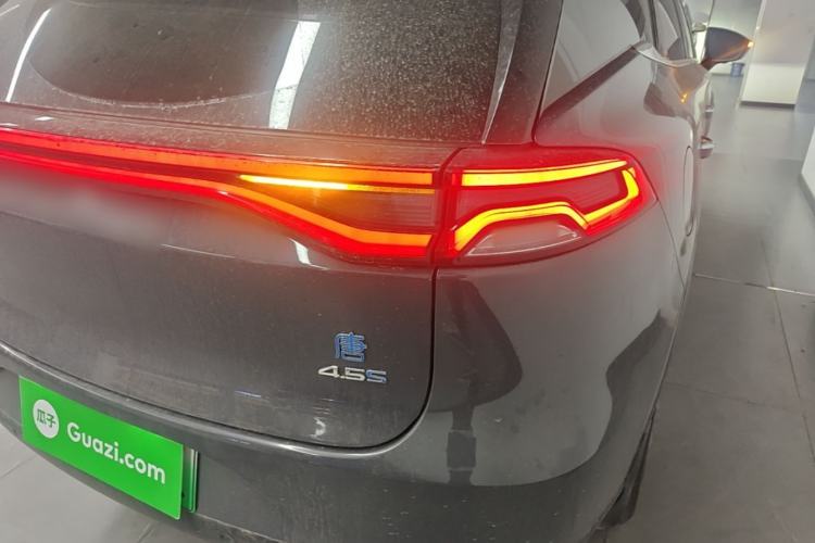 Used BYD Tang New Energy 2019 DM 2.0T All-Wheel Drive Connected Innovation Edition 7 Seats China VI Standard Right Rear Taillight