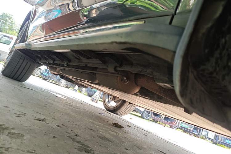 Used BYD Tang New Energy 2019 DM 2.0T All-Wheel Drive Connected Leading Model 7 Seats China VI Standard Right Side Sill