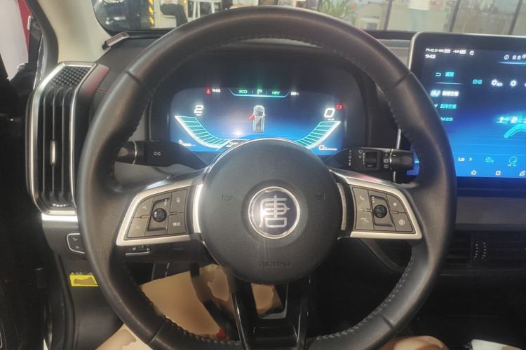 Used BYD Tang New Energy 2019 DM 2.0T All-Wheel Drive Connected Leading Model 7 Seats China VI Standard Steering Wheel