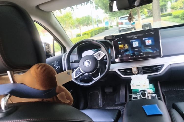 Used BYD Tang New Energy 2019 DM 2.0T All-Wheel Drive Connected Leading Model 7 Seats China VI Standard Steering Wheel