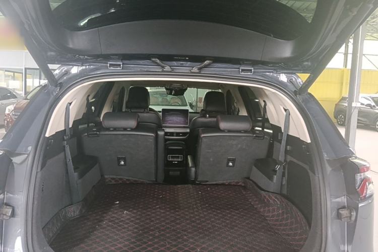 Used BYD Tang New Energy 2019 DM 2.0T All-Wheel Drive Smart Connect & Enjoyment Model 6 Seats China VI Standard Trunk