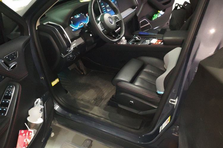 Used BYD Tang New Energy 2019 DM 2.0T All-Wheel Drive Connected Innovation Edition 7 Seats China VI Standard Driver Seat