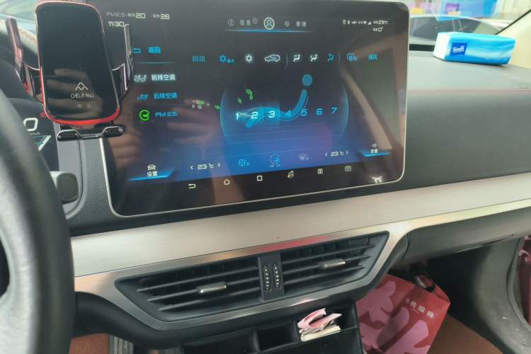 Used BYD Tang New Energy 2019 DM 2.0T All-Wheel Drive Smart Connectivity Enjoyment Model 7 Seats China VI Standard Audio And AC Panel