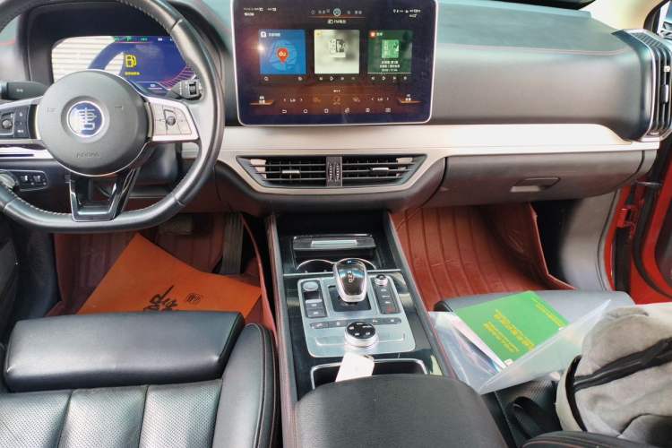 Used BYD Tang New Energy 2019 DM 2.0T All-Wheel Drive Connected Innovation Edition 7 Seats China VI Standard Audio And AC Panel