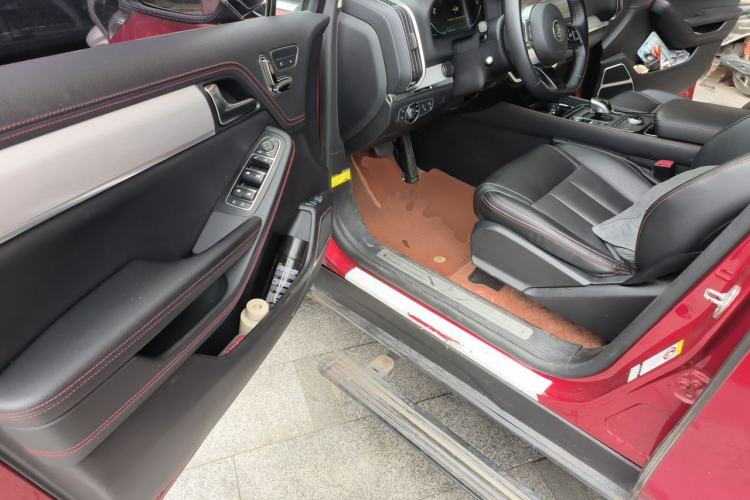 Used BYD Tang New Energy 2019 DM 2.0T All-Wheel Drive Smart Connectivity Enjoyment Model 7 Seats China VI Standard Driver Seat