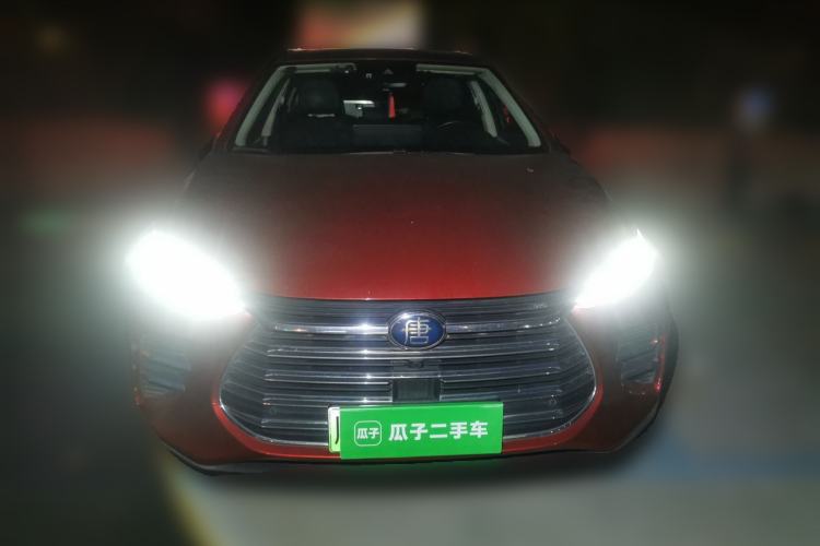 Used BYD Tang New Energy 2019 DM 2.0T All-Wheel Drive Connected Leading Model 7 Seats China VI Standard Front