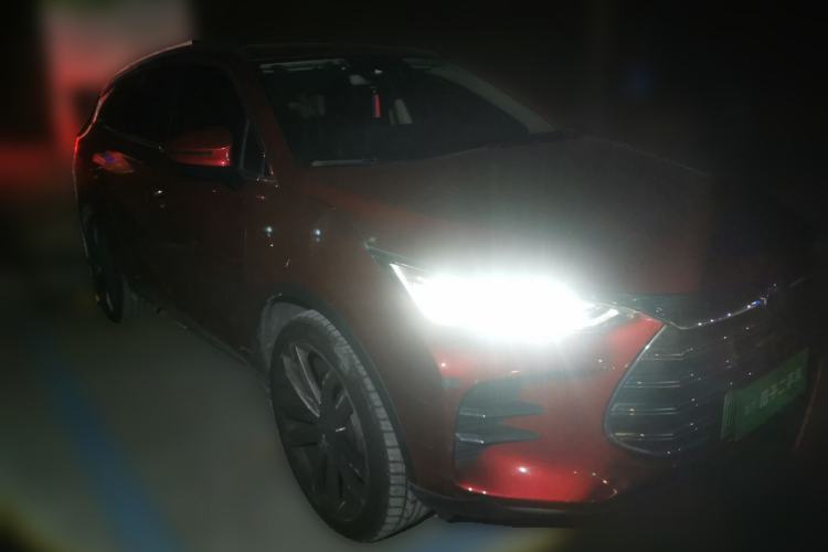 Used BYD Tang New Energy 2019 DM 2.0T All-Wheel Drive Connected Leading Model 7 Seats China VI Standard Front Right 45 Deg
