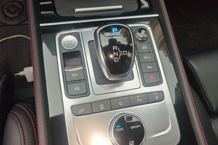 Used BYD Tang New Energy 2019 EV600D Four-Wheel Drive Smart Connect Genesis Edition Gear Lever