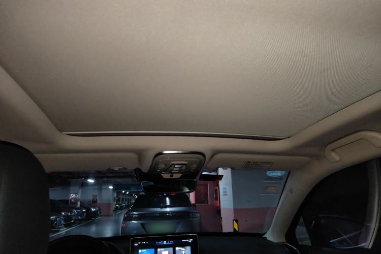 Used BYD Tang New Energy 2019 DM 2.0T All-Wheel Drive Smart Connectivity Enjoyment Model 7 Seats China VI Standard Headliner