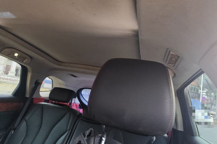 Used BYD Tang New Energy 2019 DM 2.0T All-Wheel Drive Smart Connectivity Enjoyment Model 7 Seats China VI Standard Headliner